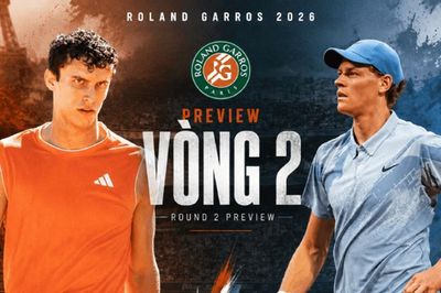 Roland Garros 2026: Sinner nỗ lực nối dài mạch 30 trận thắng, Tsitsipas đối mặt thử thách Arnaldi