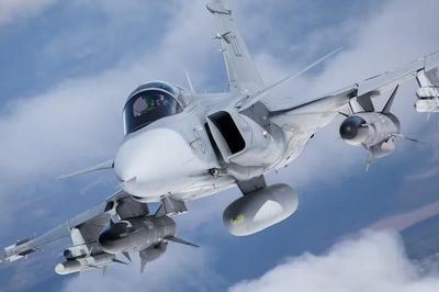 Thụy Điển chuẩn bị chuyển giao tiêm kích JAS 39 Gripen C/D cho Ukraine