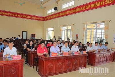 Tập huấn sơ cấp cứu và trao tặng xe lăn cho người khuyết tật trên địa bàn xã Yên Mạc