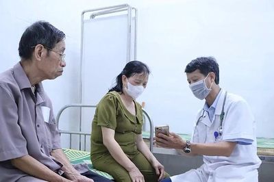 Quyết tâm hoàn thành số hóa Sổ sức khỏe điện tử