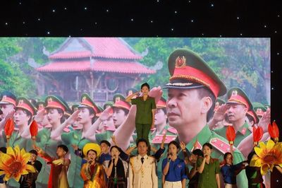 Khai mạc Cuộc thi Olympic tiếng Anh dành cho cán bộ trẻ lần thứ VIII năm 2026: Khơi dậy tư duy toàn cầu, lan tỏa bản sắc Việt