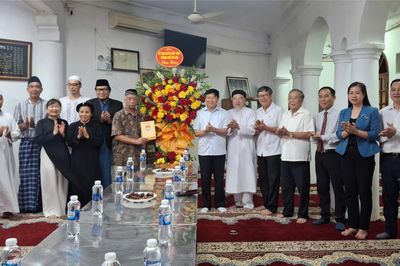 Chúc mừng cộng đồng hồi giáo nhân đại lễ Raya Eidil Adha