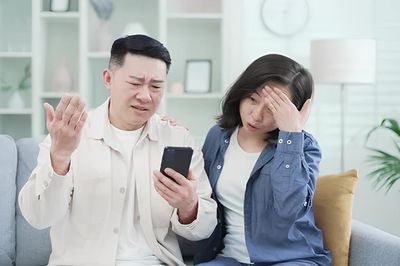 3 con tôi nghỉ hè về quê chơi với ông bà, vậy mà chị dâu bắt đóng sinh hoạt phí