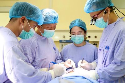 Người đàn ông 33 tuổi phát hiện ung thư lưỡi từ dấu hiệu nhiều người Việt bỏ qua