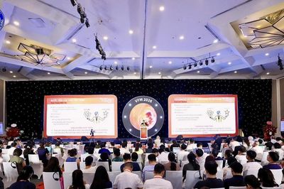 Phát triển y học bào thai để giảm bệnh tật từ trong bụng mẹ