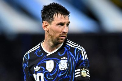 Nghịch lý trăm triệu euro ở tuyển Argentina