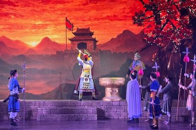 Đoàn Nghệ thuật Cải lương Vàm Cỏ đưa 'Tiếng trống Mê Linh' trở lại sân khấu