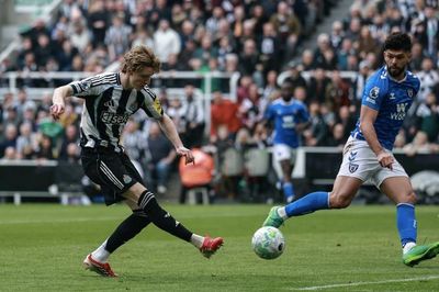 Barcelona gây sốc thị trường chuyển nhượng trước World Cup