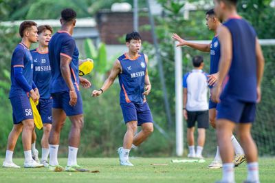 SHB Đà Nẵng trụ hạng trực tiếp, tại sao không?