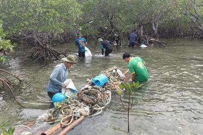 Chung tay vì hòn đảo 'không rác nhựa'