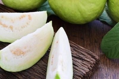 Bí quyết ăn trái cây để bảo vệ da khỏi nắng Hè