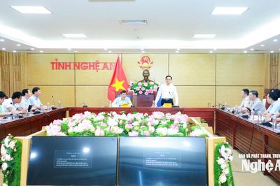 Chủ tịch UBND tỉnh Nghệ An yêu cầu 'dồn sức, dồn lực' xây dựng trường phổ thông nội trú liên cấp vùng biên