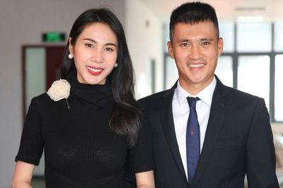 Du lịch kiểu người dân quê Công Vinh: Đi chậm, ăn chắc, thích nơi bình dị hơn check-in sang chảnh