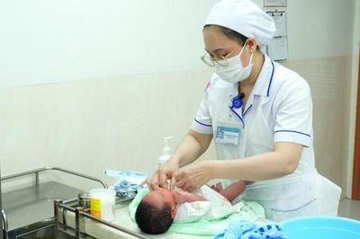 TP. Hồ Chí Minh: Sở Y tế yêu cầu xiết chặt bình ổn giá thuốc và dịch vụ y tế