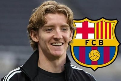 Barcelona sẵn sàng chi thêm 200 triệu USD cho 3 mục tiêu lớn sau thương vụ Anthony Gordon