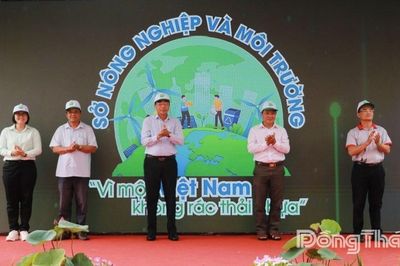 Lễ phát động ra quân tuyên truyền phân loại rác tại nguồn và giảm thiểu rác thải nhựa