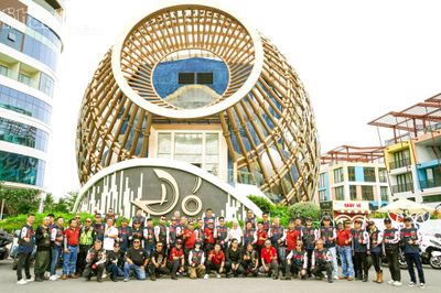 Biker Việt Nam và quốc tế giao lưu tại Nhà hát Đó