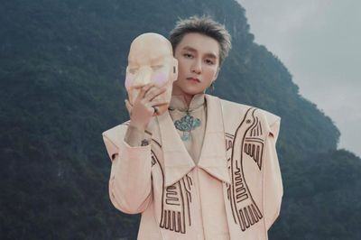 Sơn Tùng M-TP hát tiếng Anh thế nào mà gây tranh cãi?