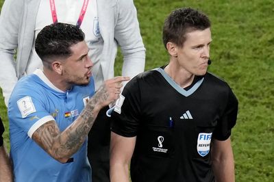 Trọng tài chung kết Champions League: Nhiều tranh cãi, không được dự World Cup