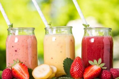 Mẹo bù nước và điện giải cho cơ thể những ngày nắng nóng