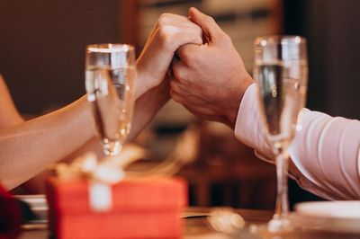 Đòi bạn gái hoàn tiền hẹn hò vì ăn quá khỏe, thanh niên bị mỉa mai 'không nên lấy vợ'