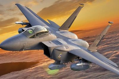 Mỹ mua loạt tiêm kích hạng nặng F-15EX Eagle II: 'Xe tải bay' gánh vác phòng thủ tên lửa nội địa