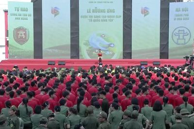 Trung tướng, Anh hùng LLVTND Nguyễn Thanh Tùng, Giám đốc Công an TP Hà Nội phát động hưởng ứng cuộc thi sáng tạo video Tổ quốc bình yên