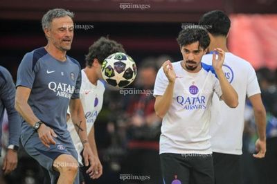 HLV Luis Enrique buông lời đe dọa Arsenal