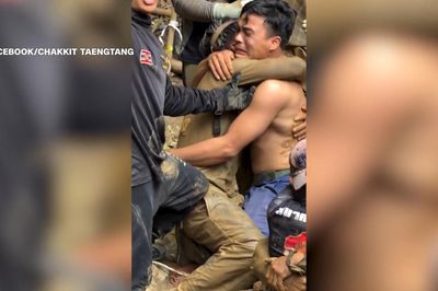 Thêm 4 người mắc kẹt trong hang động ở Lào được đưa ra ngoài