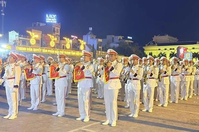 Quân nhạc đến với công chúng Thanh Hóa
