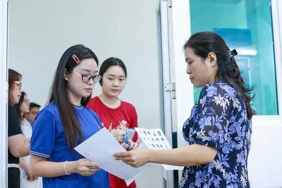 Hơn 1.300 giáo viên Phú Thọ nhận quyết định tuyển dụng viên chức