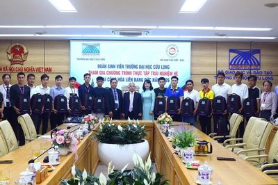 28 sinh viên Trường ĐH Cửu Long lên đường thực tập tại Đức