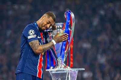 Chưa đá chung kết Champions League, PSG đã công bố kế hoạch diễu hành nâng cúp