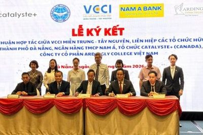 Các tổ chức 'bắt tay' mở rộng cánh cửa du học nội trú tại chỗ cho học sinh miền Trung