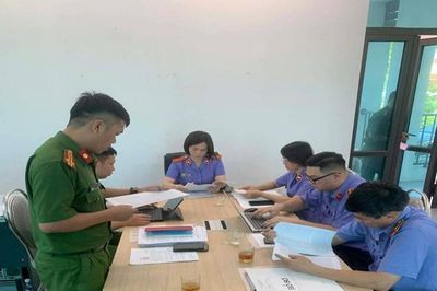 VKSND khu vực 10, TP Hải Phòng trực tiếp kiểm sát việc tiếp nhận, giải quyết nguồn tin về tội phạm
