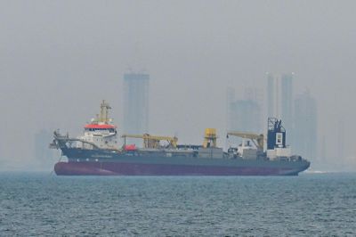 Cơ quan quản lý Hormuz của Iran cam kết hoạt động 'không gián đoạn' bất chấp Mỹ trừng phạt