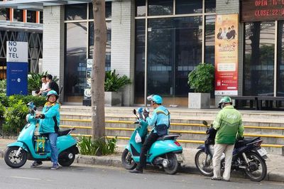 Taxi, xe công nghệ 2 bánh ở TP.HCM sẽ phải là xe điện