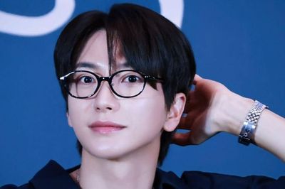 Leeteuk (Super Junior) bị tai nạn giao thông, xe hư hỏng nặng