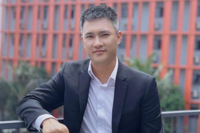 Ở xứ Nghệ quê Công Vinh, có một món ăn khiến du khách 'sợ sợ' nhưng càng ăn càng dễ nghiện