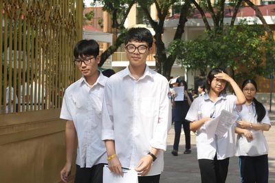 Đề thi Tiếng Anh vào lớp 10 Hà Nội: Thí sinh muốn đạt điểm cao phải hiểu ngữ cảnh và có khả năng suy luận