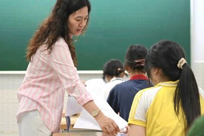 Thi vào lớp 10 ở Hà Nội: 2 thí sinh bị đình chỉ vì cùng 1 lỗi