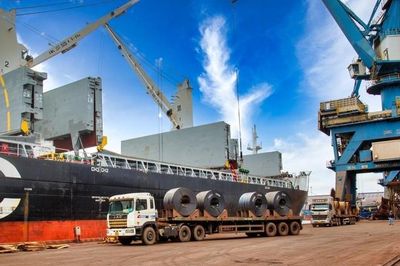 Từ nhập 'phôi' đến Top 10 cường quốc sản xuất thép: Bước tiến tự hào của thép Việt
