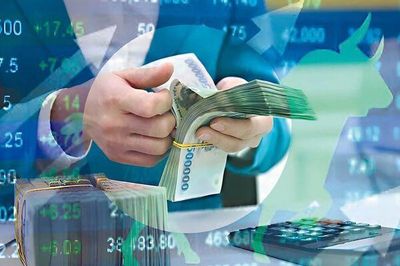 Cổ đông đón tin vui: 32 doanh nghiệp chốt quyền chia cổ tức, mức cao nhất 50%