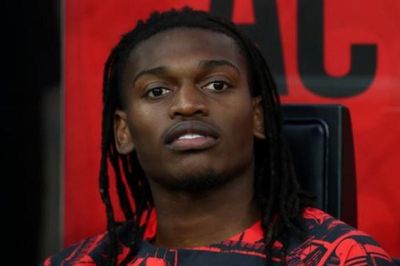 MU nhắm Rafael Leao giá hời, Bernardo Silva chờ đợi đề nghị từ Barcelona