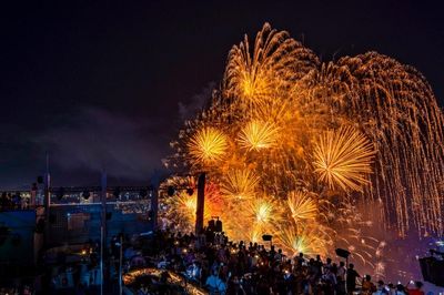 Khách sạn, resort rộn ràng đón khách
