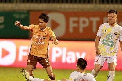 Hoàng Anh Gia Lai nắm quyền tự quyết trụ hạng V-League trước 180 phút sinh tử