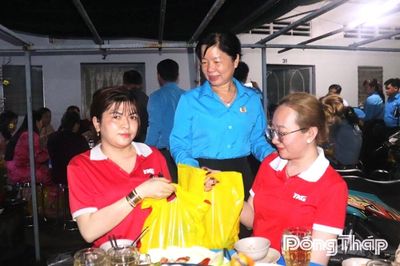 Chăm lo đời sống tinh thần người lao động