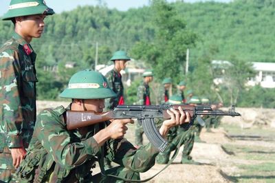 Chiến sĩ mới chinh phục '3 tiếng nổ', lập chiến công đầu