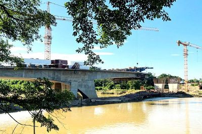 Dồn lực gỡ khó dự án cầu Quang Vinh