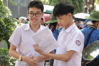 Tiếng Anh lớp 10 Hà Nội 2026: Bám sát thực tiễn, tăng tính phân hóa